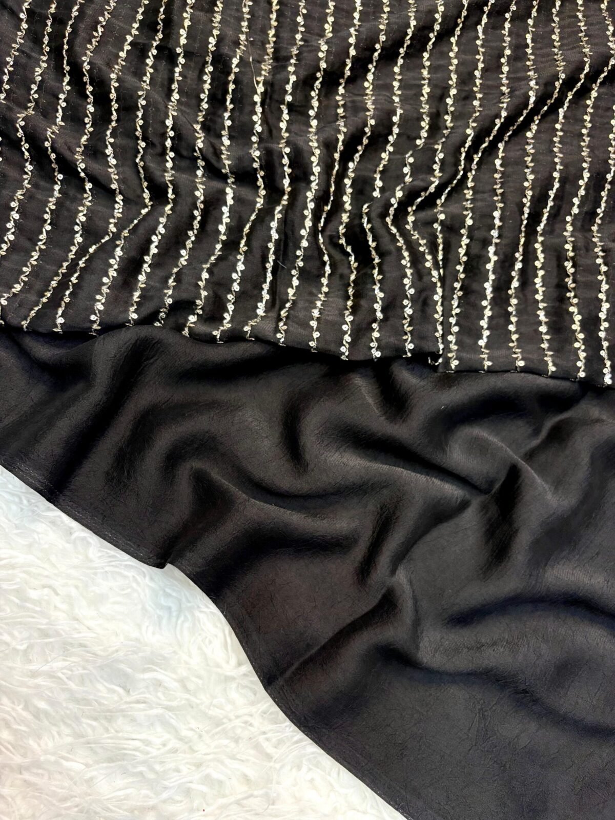 Iniya saree - Image 7