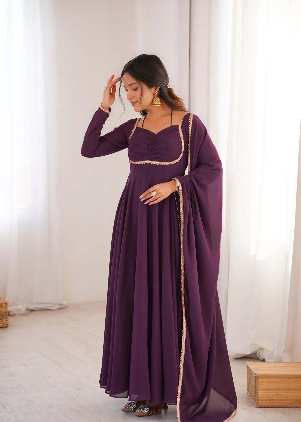 Neelothii Anarkali - Image 2