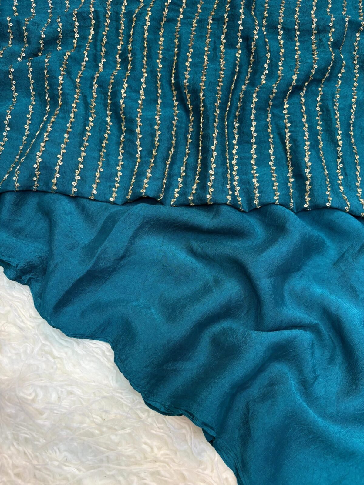 Iniya saree - Image 6