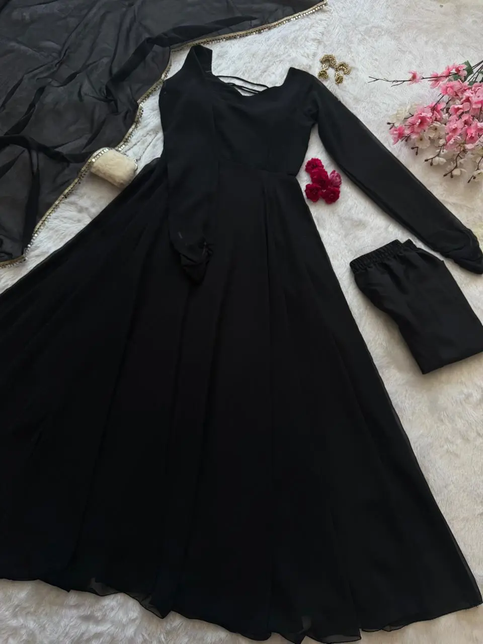 Thiya Anarkali - Image 5