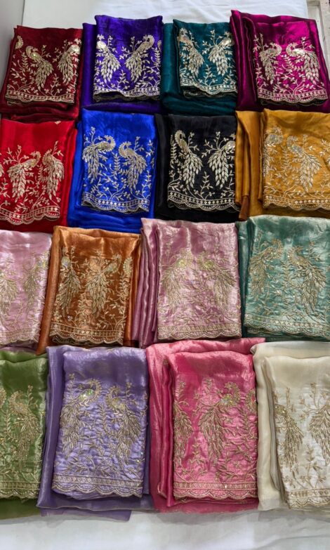 Paavai saree