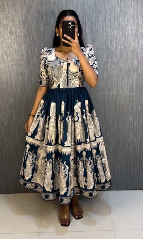 Kundhavi maxi