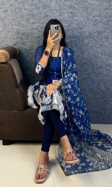 Muhil Kurti