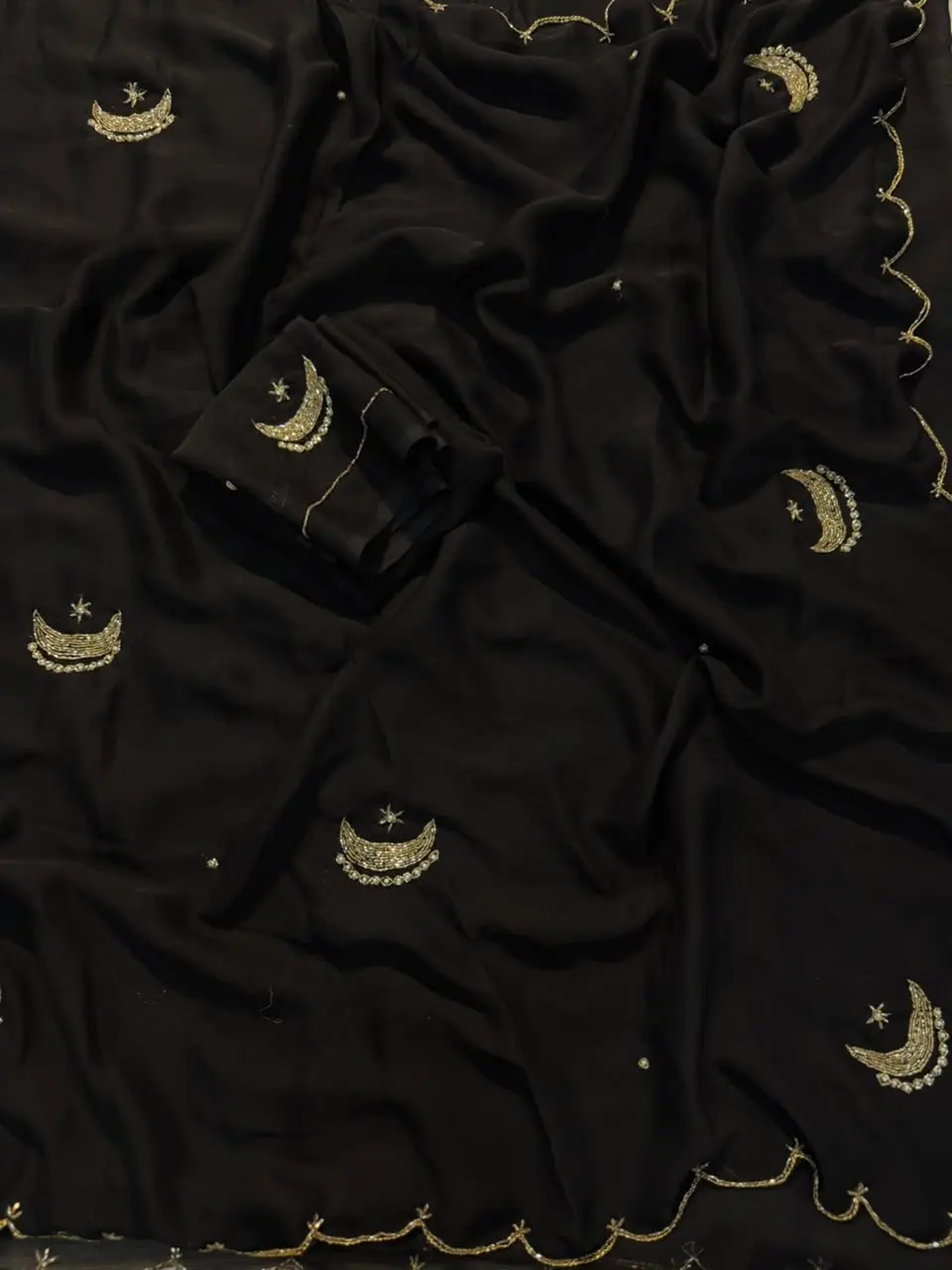 Half moon Saree - Image 4